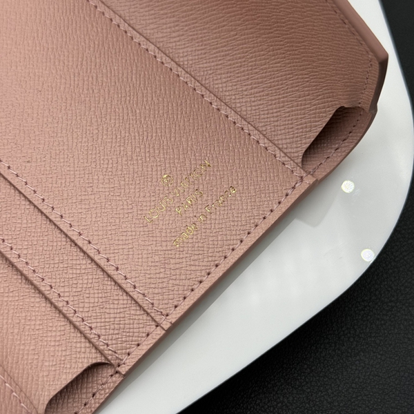 LVコピーウォレット細部ディテール